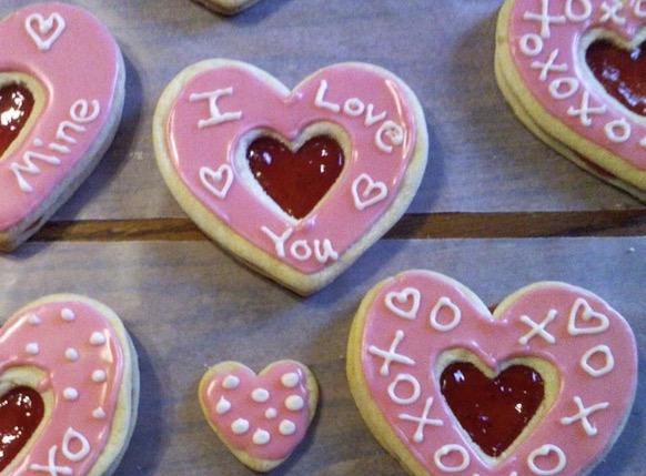 A perfect example of DIY Valentines Day cookies to make for your partner!