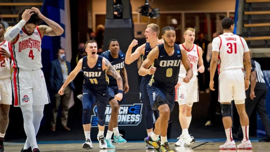 No. 15 Oral Roberts punches their ticket to the Sweet Sixteen after defeating No. 2 Ohio State. 