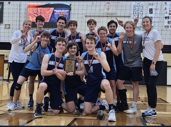 Boys Varsity Volleyball is working hard to head to state.