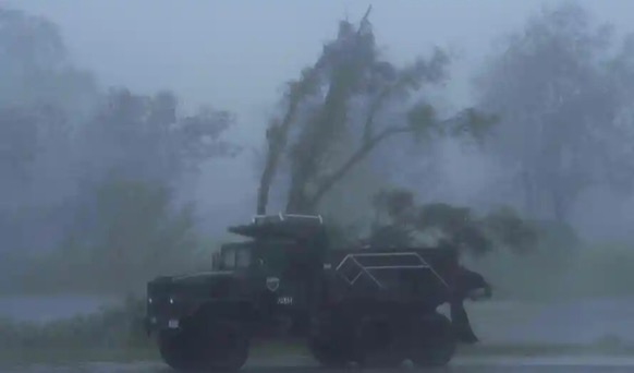 Hurricane Ida causes huge power outages and strong winds, especially in the New Orleans area