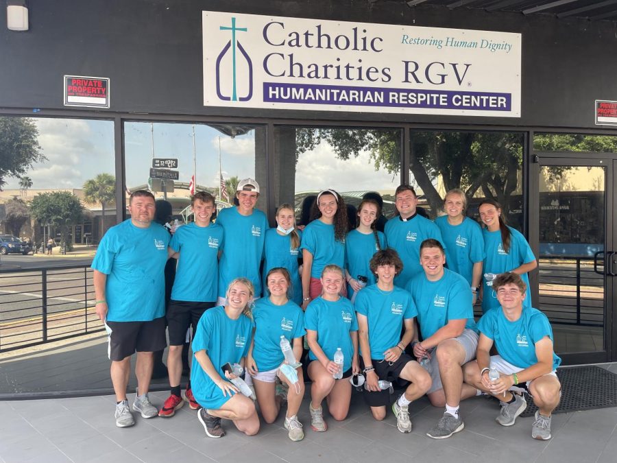 St. Dominic students helped children at the Humanitarian Respite Center