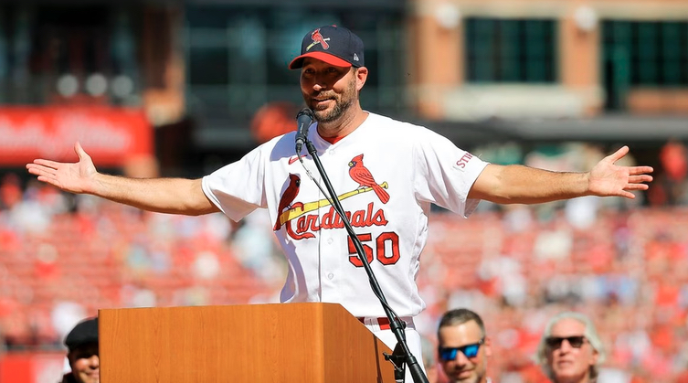Adam Wainwright wraps up his historic career for St. Louis